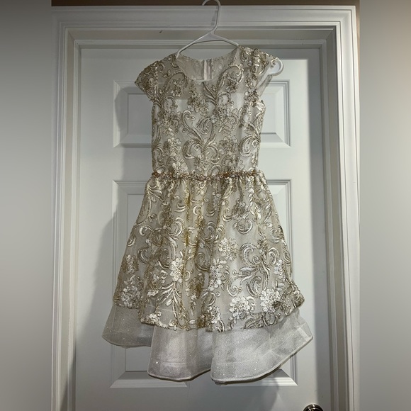 White and gold girls communion dresses by rare editions - Picture 6 of 13